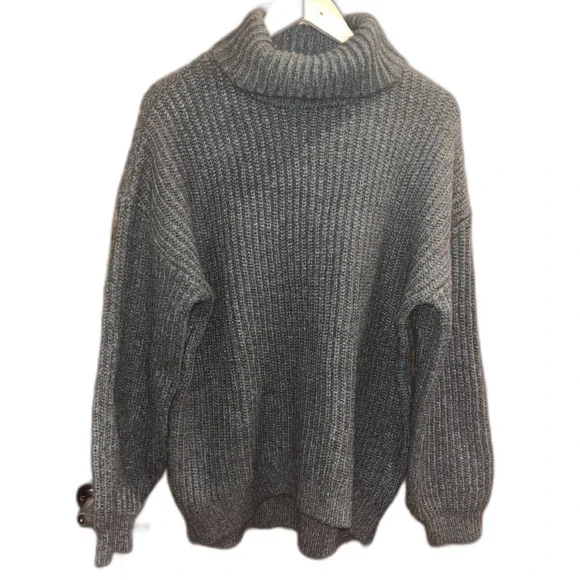 Old Navy Chunky Cable Knit Sweater Tunic Length Green Minimalist Neutral M Tall - Picture 1 of 7